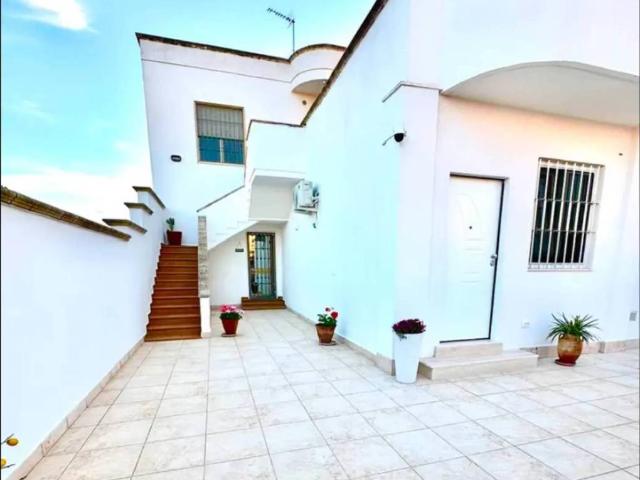 Villa Indipendente in vendita a Sant'isidoro, Puglia
