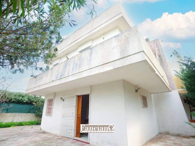 Villa Indipendente in vendita a Santa Caterina, Puglia