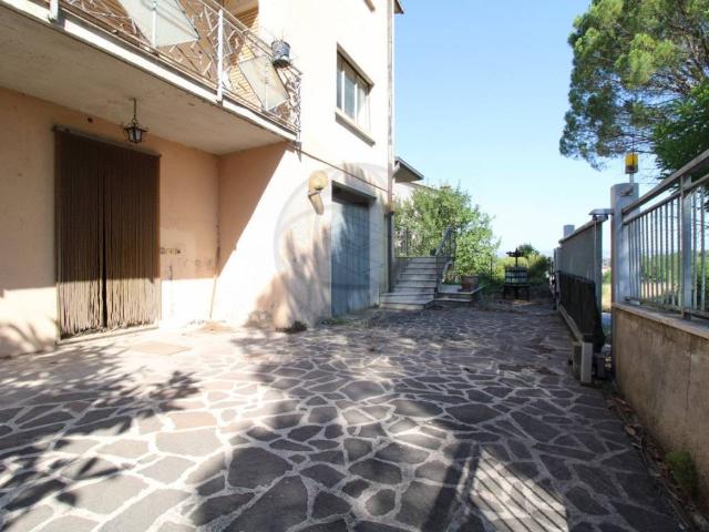 Villa Indipendente in vendita a Narni, Umbria