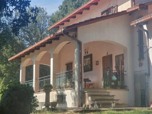 Villa Indipendente in vendita a Testaccio, Narni