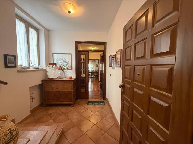 Villa Indipendente in vendita a Montoro, Narni