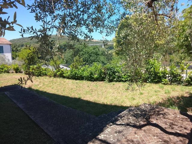 Villa Indipendente in vendita a Montoro, Narni