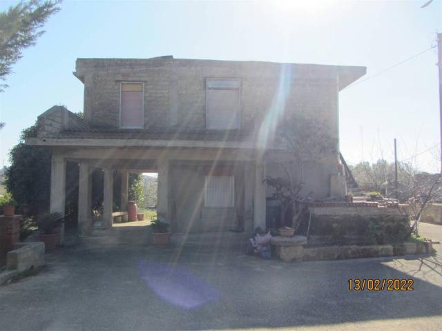Villa Indipendente in vendita a Naro, Sicilia