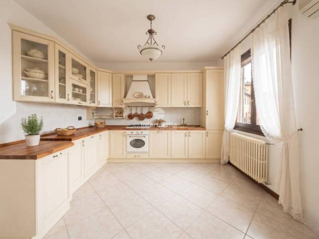 Villa Indipendente in vendita a Comunità montana della valle Trompia, Nave