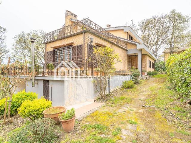 Villa Indipendente in vendita a Roma Capitale, Lazio