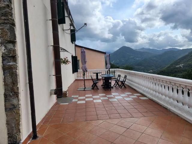 Villa Indipendente in vendita a Ne