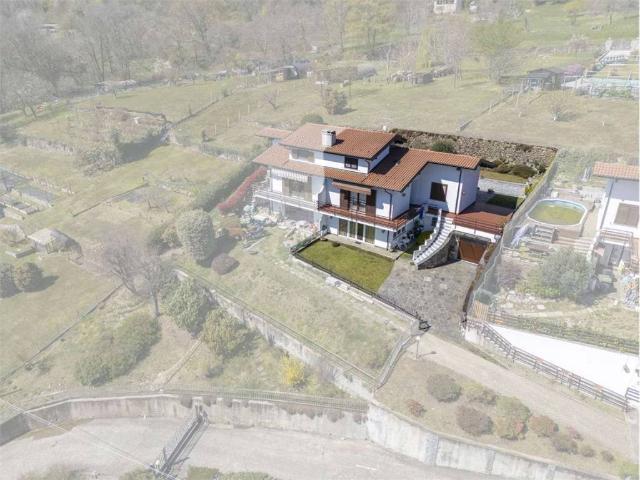Villa Indipendente in vendita a Piemonte, Novara