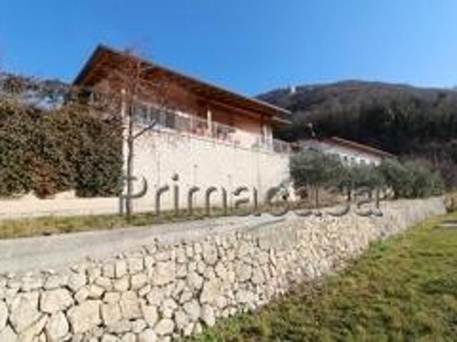 Villa Indipendente in vendita a Negrar, Veneto