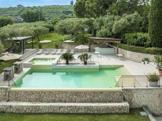 Villa Indipendente in vendita a Negrar, Veneto