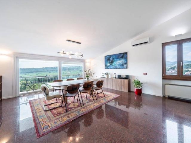 Villa Indipendente in vendita a Santa Maria, Negrar