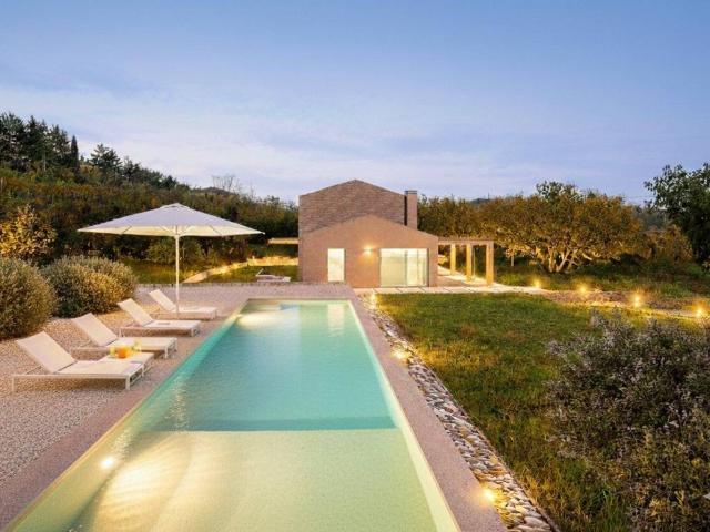 Villa Indipendente in vendita a Montecchio, Negrar di Valpolicella