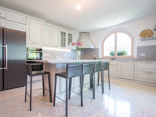 Villa Indipendente in vendita a Negrar, Veneto