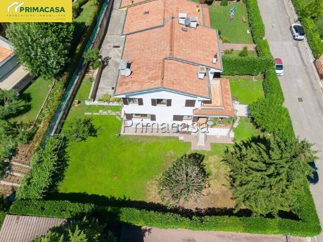 Villa Indipendente in vendita a Santa Maria, Negrar