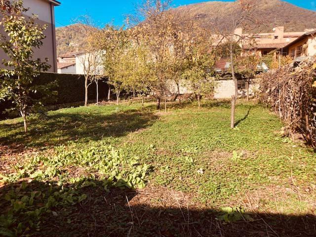 Villa Indipendente in vendita a Nembro, Lombardia