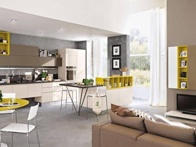 Villa Indipendente in vendita a Nembro, Lombardia