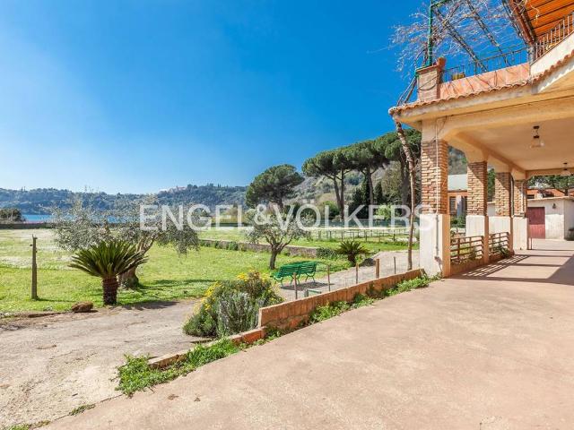 Villa Indipendente in vendita a Roma Capitale, Lazio