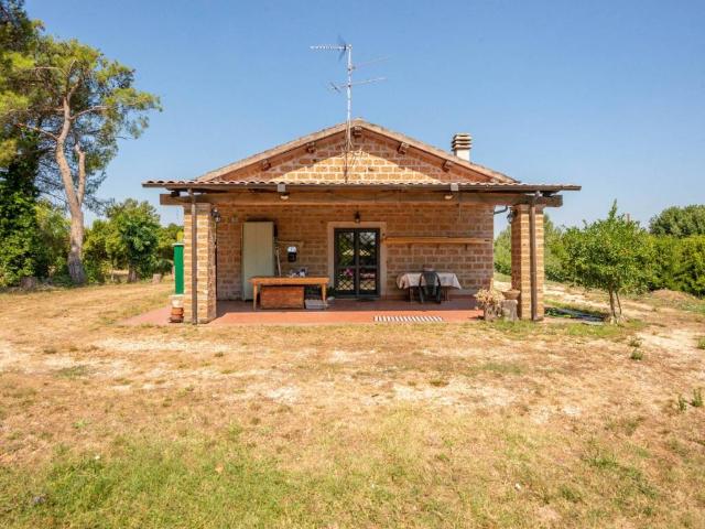Villa Indipendente in vendita a Monterosi, Lazio