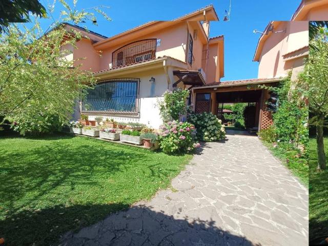 Villa Indipendente in vendita a Nepi, Lazio