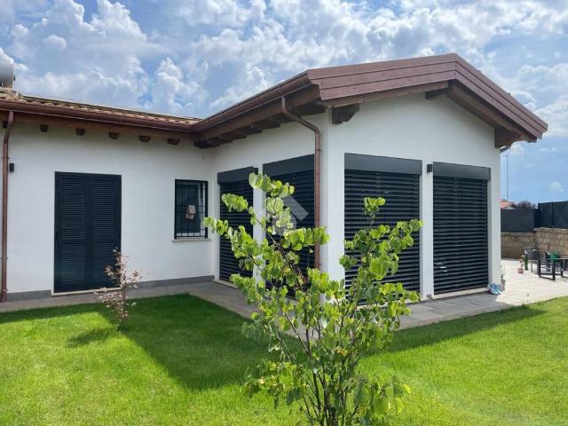 Villa Indipendente in vendita a Nepi, Lazio