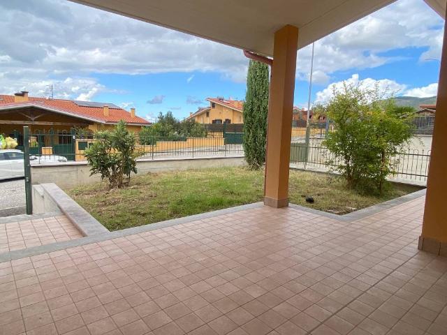 Villa Indipendente in vendita a Acquaviva, Roma Capitale