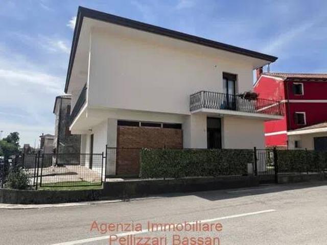 Villa Indipendente in vendita a Sovilla, Nervesa Della Battaglia