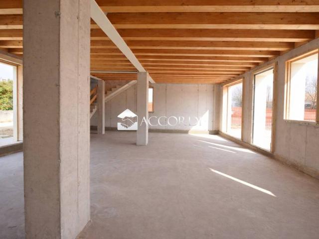 Villa Indipendente in vendita a Sovilla, Nervesa Della Battaglia