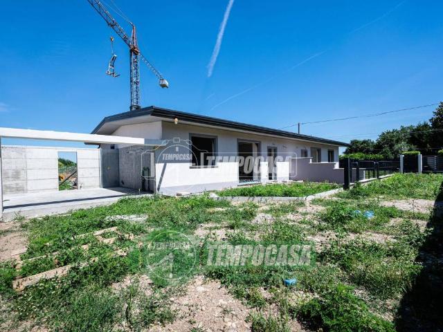 Villa Indipendente in vendita a Cantone, Nerviano