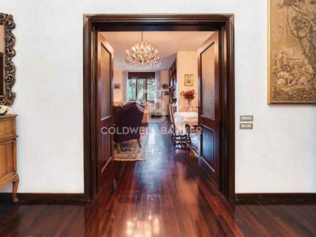 Villa Indipendente in vendita a Nerviano, Lombardia