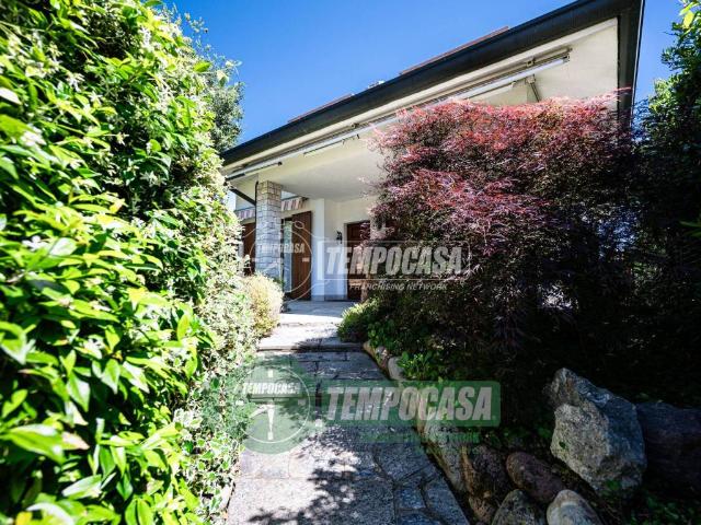 Villa Indipendente in vendita a Nerviano, Lombardia