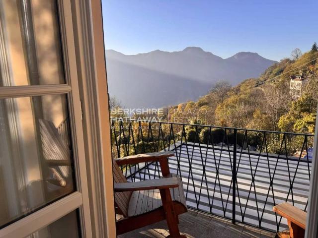 Villa Indipendente in vendita a Nesso, Lombardia