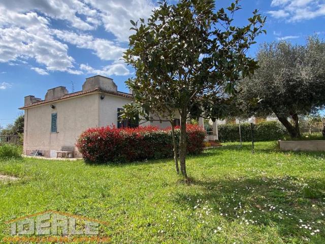 Villa Indipendente in vendita a Roma Capitale, Lazio