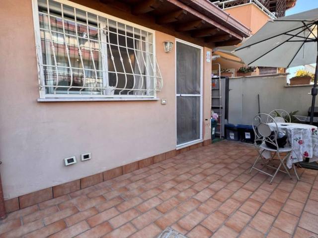 Villa Indipendente in vendita a Cretarossa, Nettuno