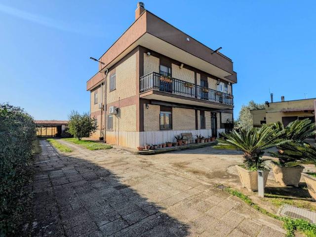 Villa Indipendente in vendita a Cretarossa, Roma Capitale