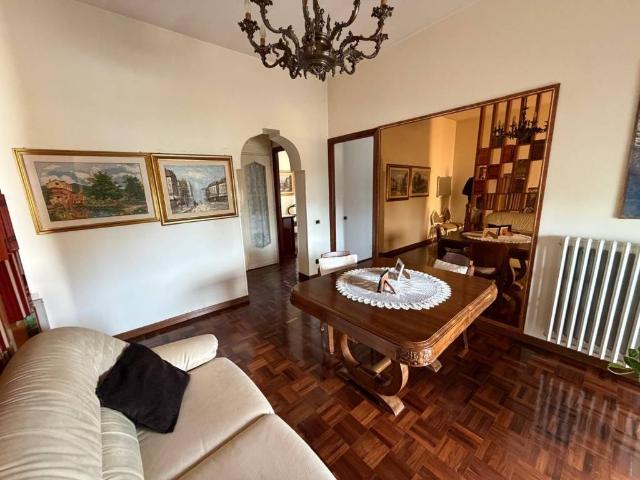 Villa Indipendente in vendita a Tre Cancelli, Roma Capitale
