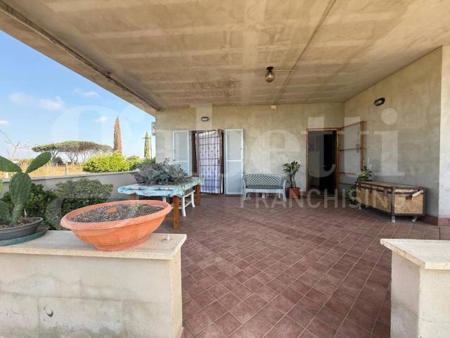 Villa Indipendente in vendita a Cretarossa, Roma Capitale