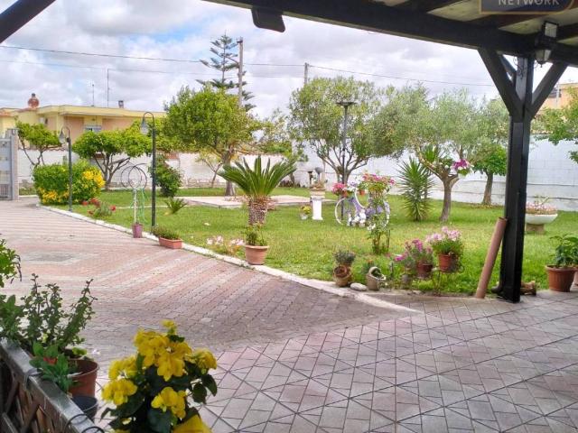 Villa Indipendente in vendita a Cretarossa, Roma Capitale
