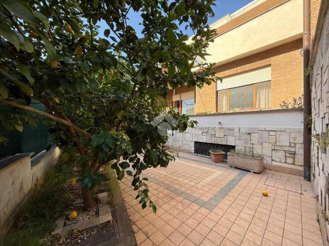 Villa Indipendente in vendita a Cretarossa, Roma Capitale