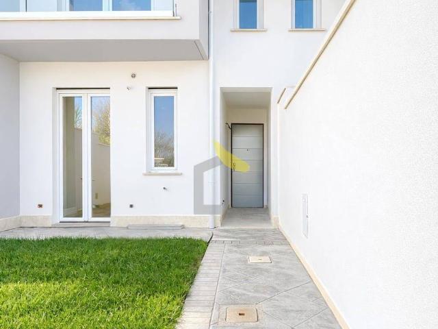 Villa Indipendente in vendita a Cioccati, Roma Capitale