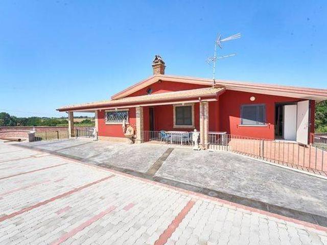Villa Indipendente in vendita a Roma Capitale, Lazio