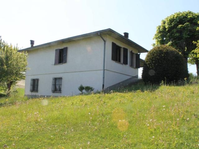 Villa Indipendente in vendita a Neviano Degli Arduini, Reggio Emilia