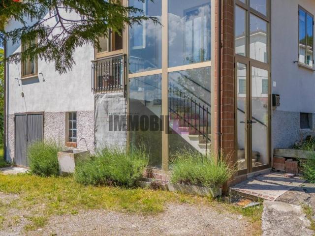 Villa Indipendente in vendita a Neviano Degli Arduini, Reggio Emilia