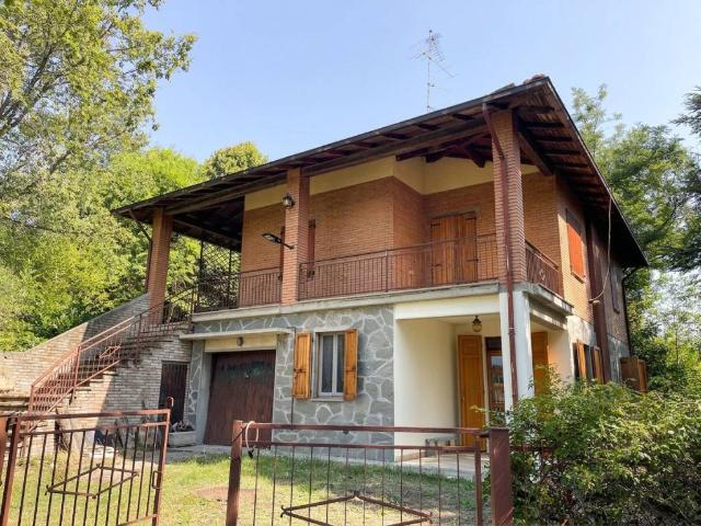 Villa Indipendente in vendita a Neviano Degli Arduini, Reggio Emilia