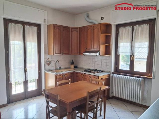 Villa Indipendente in vendita a Nibionno, Lombardia