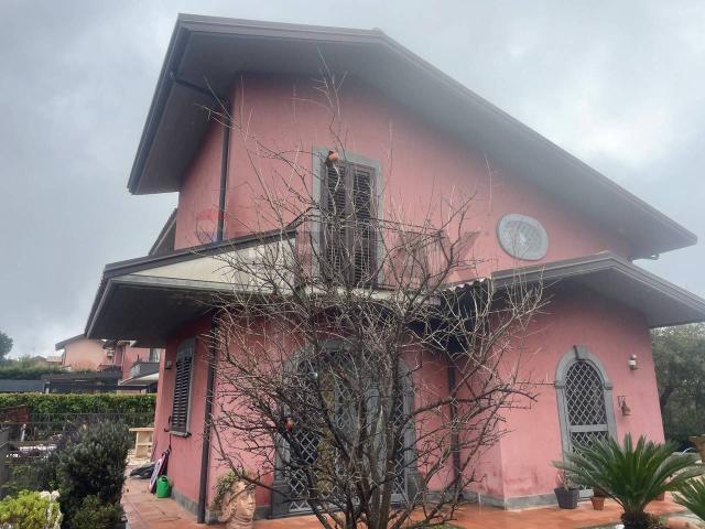 Villa Indipendente in vendita a Ragala, Nicolosi