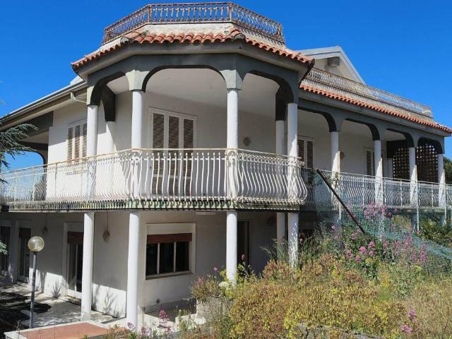 Villa Indipendente in vendita a Ragala, Nicolosi