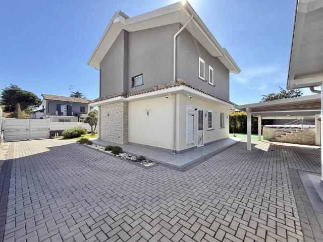 Villa Indipendente in vendita a Nicolosi, Sicilia