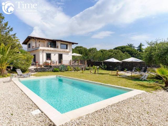 Villa Indipendente in vendita a Ragala, Nicolosi