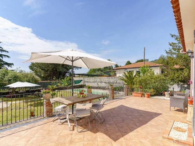 Villa Indipendente in vendita a Ragala, Nicolosi