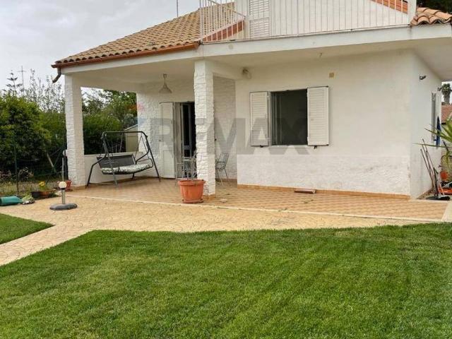 Villa Indipendente in vendita a Niscemi, Sicilia