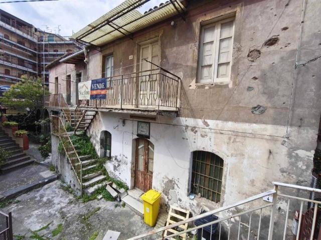 Villa Indipendente in vendita a Nizza Di Sicilia, Sicilia